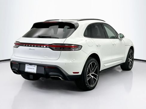 Used 2026 Porsche Macan AWD/4WD image 7