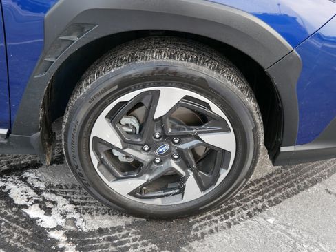 Certified 2024 Subaru Crosstrek 2.5i Limited w/ Crosstrek Mirror Package image 15