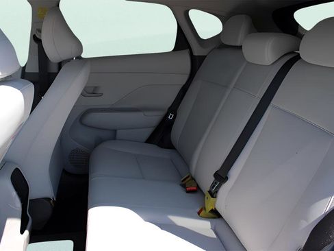 New 2026 Hyundai Kona SE FWD image 14