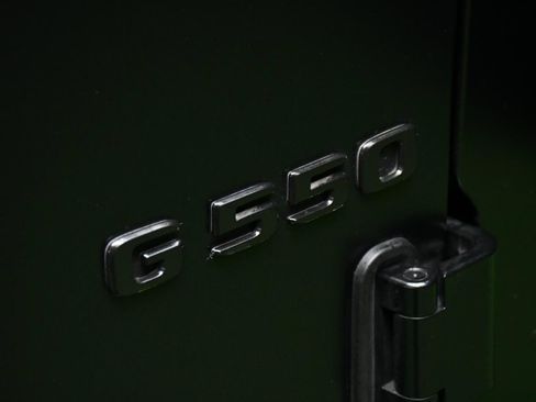 Used 2020 Mercedes-Benz G 550 w/ G Manufaktur Interior Package image 8
