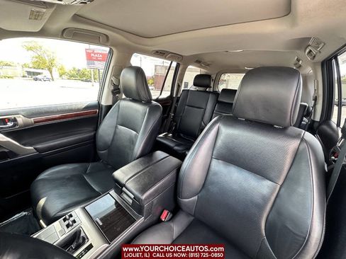Used 2010 Lexus GX 460 image 14