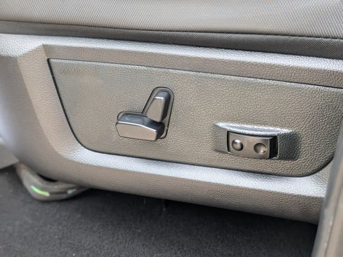 Used 2018 RAM 2500 Power Wagon w/ Luxury Group image 35