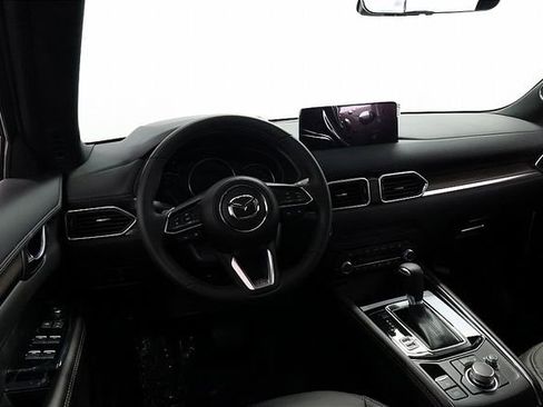 New 2025 MAZDA CX-5 Signature image 28