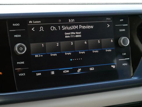 Certified 2023 Volkswagen Taos SE AWD/4WD image 22