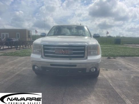 Used 2013 GMC Sierra 1500 SLT w/ SLT White Diamond Edition image 2