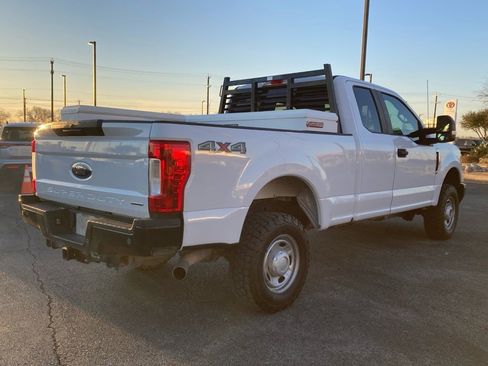 Used 2019 Ford F250 XL w/ Power Equipment Group image 5