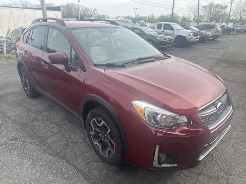 Used 2016 Subaru Crosstrek 2.0i Premium AWD/4WD image 2