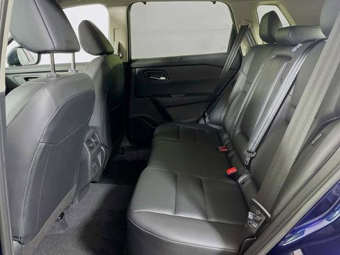 Certified 2026 Nissan Rogue SV w/ SV Premium Package image 23