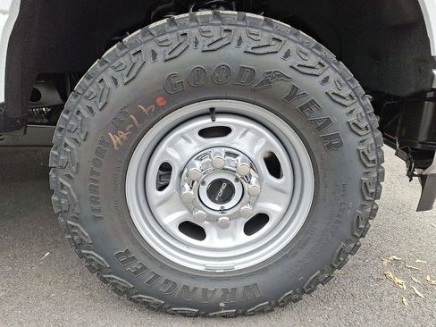 New 2026 Ford F350 XL w/ XL Off-Road Package AWD/4WD image 6
