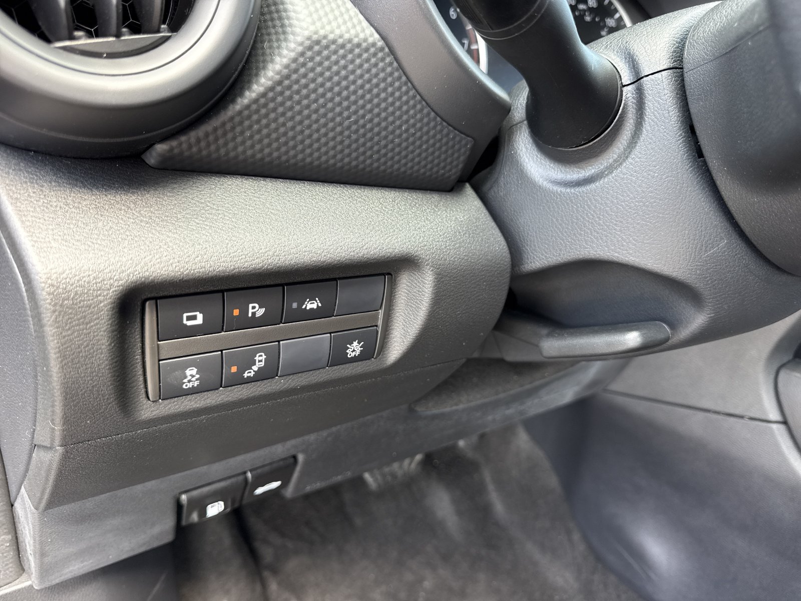 Used 2024 Nissan Kicks S FWD image 16