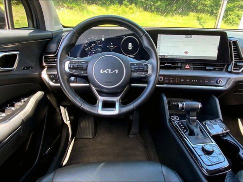 Used 2023 Kia Sportage SX FWD image 5
