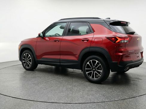 Used 2025 Chevrolet TrailBlazer LT image 6