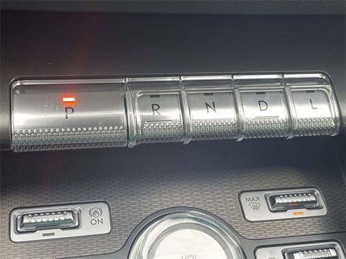 New 2026 Lincoln Nautilus Premier image 27