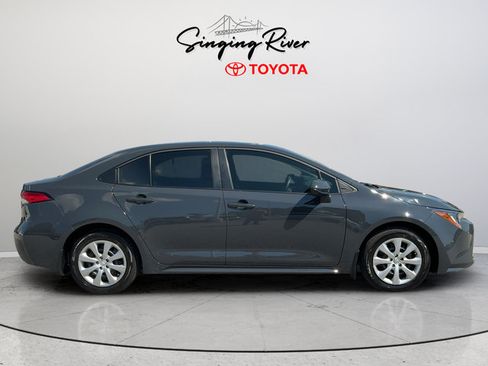 Used 2026 Toyota Corolla LE FWD image 8
