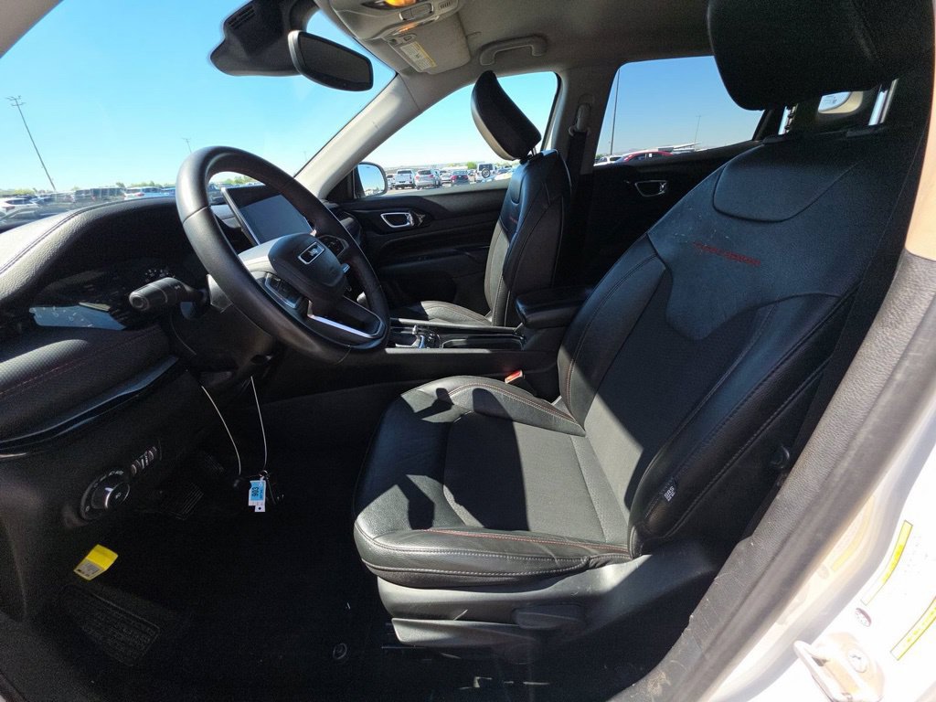 Used 2022 Jeep Compass Trailhawk AWD/4WD image 4