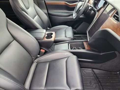 Used 2020 Tesla Model X Long Range image 18