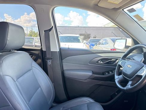 Used 2019 Chevrolet Traverse Premier w/ Driver Confidence II Package FWD image 15
