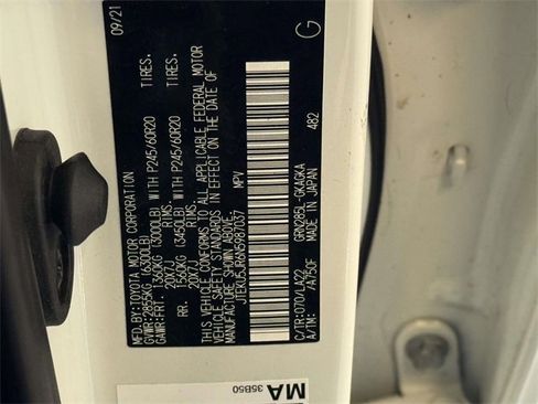 Used 2022 Toyota 4Runner Limited image 34