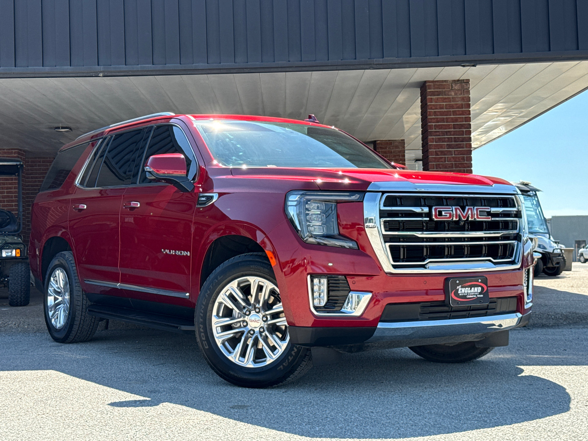 Used 2022 GMC Yukon SLT w/ SLT Luxury Package RWD image 1