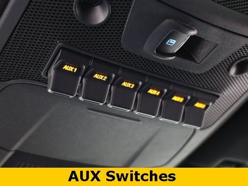 Used 2022 Ford F350 Platinum w/ Tremor Off-Road Package image 33