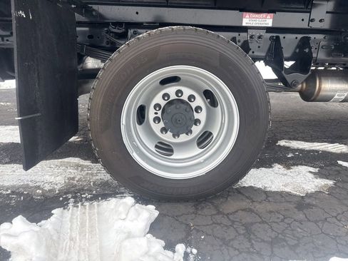 New 2024 RAM 5500 Tradesman AWD/4WD image 49