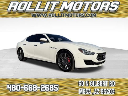 Used 2018 Maserati Ghibli S image 1