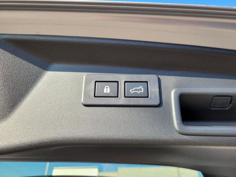 New 2026 Subaru Outback Touring XT image 18