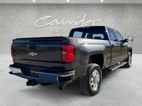 Used 2015 Chevrolet Silverado 2500 LT w/ LT Convenience Package image 16