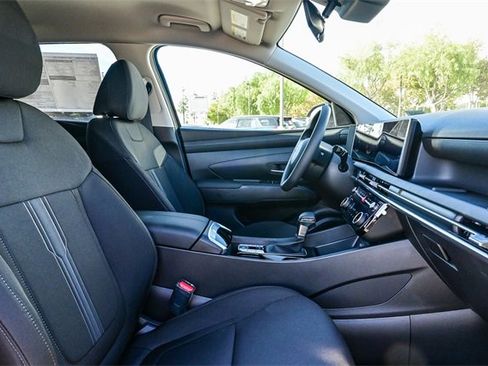 New 2026 Hyundai Tucson SEL image 17