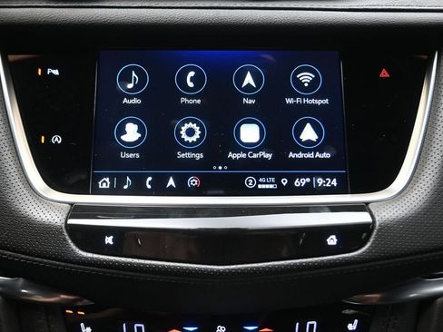 Used 2024 Cadillac XT5 Premium Luxury FWD image 7