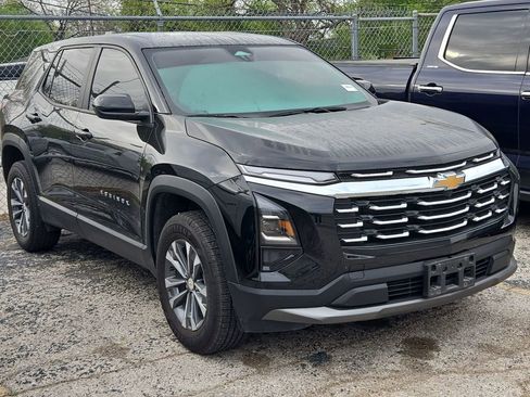 Used 2025 Chevrolet Equinox LT image 1