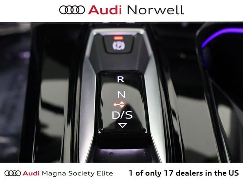 Used 2025 Audi Q5 2.0T Premium Plus w/ Premium Plus image 4