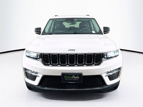 Used 2023 Jeep Grand Cherokee 4WD 4xe image 2