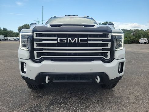 Certified 2021 GMC Sierra 2500 AT4 w/ AT4 Premium Plus Package AWD/4WD image 3