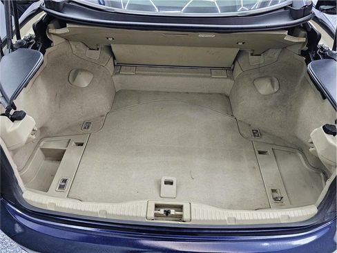 Used 2011 Lexus IS 250C image 10