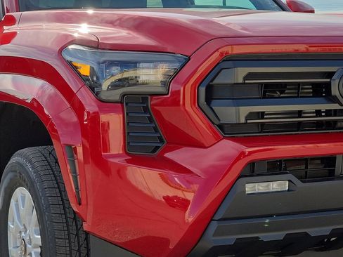 New 2026 Toyota Tacoma SR5 image 8