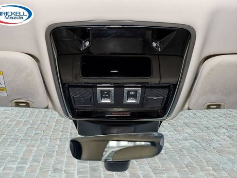 Used 2018 Land Rover Range Rover Supercharged AWD/4WD image 26