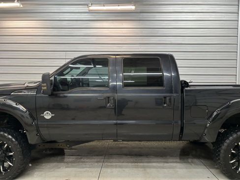 Used 2012 Ford F350 Lariat w/ Lariat Ultimate Pkg AWD/4WD image 7
