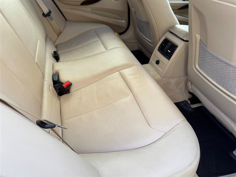 Used 2013 BMW 335i Sedan RWD image 40