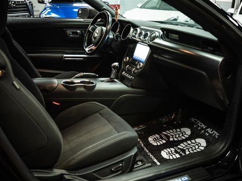 Used 2019 Ford Mustang GT w/ GT Performance Package image 10