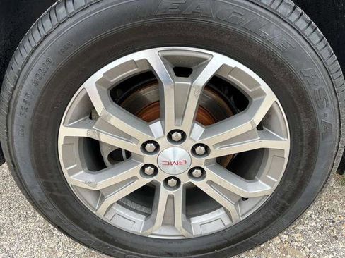 Used 2014 GMC Acadia SLT image 9
