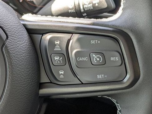 New 2026 Jeep Gladiator Rubicon w/ Safety Group AWD/4WD image 26