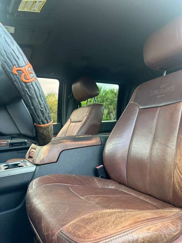 Used 2012 Ford F250 King Ranch w/ King Ranch w/Chrome Pkg AWD/4WD image 10