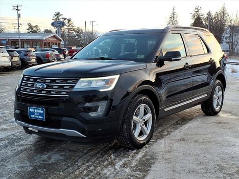 Used 2017 Ford Explorer XLT w/ Equipment Group 201A image 1