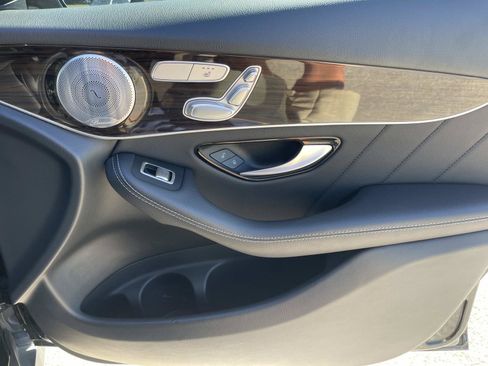 Used 2019 Mercedes-Benz GLC 300 4MATIC Coupe image 21