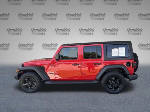 Used 2022 Jeep Wrangler Unlimited Sport AWD/4WD image 6