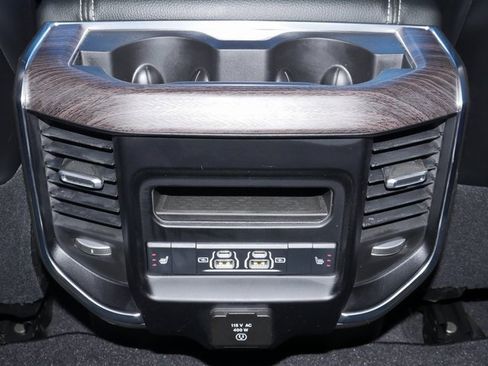 New 2025 RAM 2500 Laramie image 28