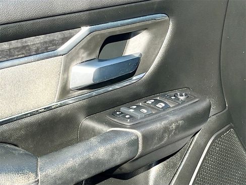 Certified 2019 RAM 1500 Big Horn image 17