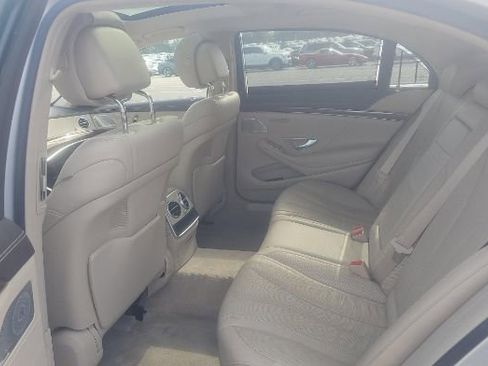 Used 2015 Mercedes-Benz S 550 Sedan image 9