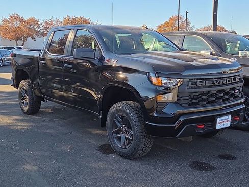 New 2026 Chevrolet Silverado 1500 Custom Trail Boss AWD/4WD image 2
